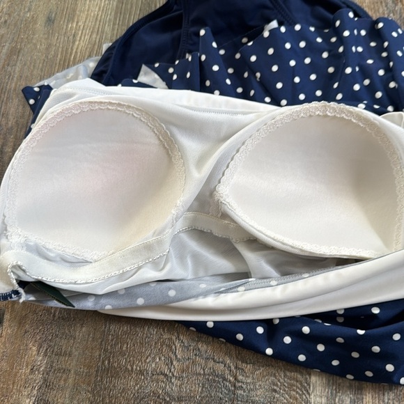 🎉HOST PICK 🎉LAUREN Ralph Lauren | Polk a Dot Pin Up One Piece Swimsuit - Picture 6 of 9